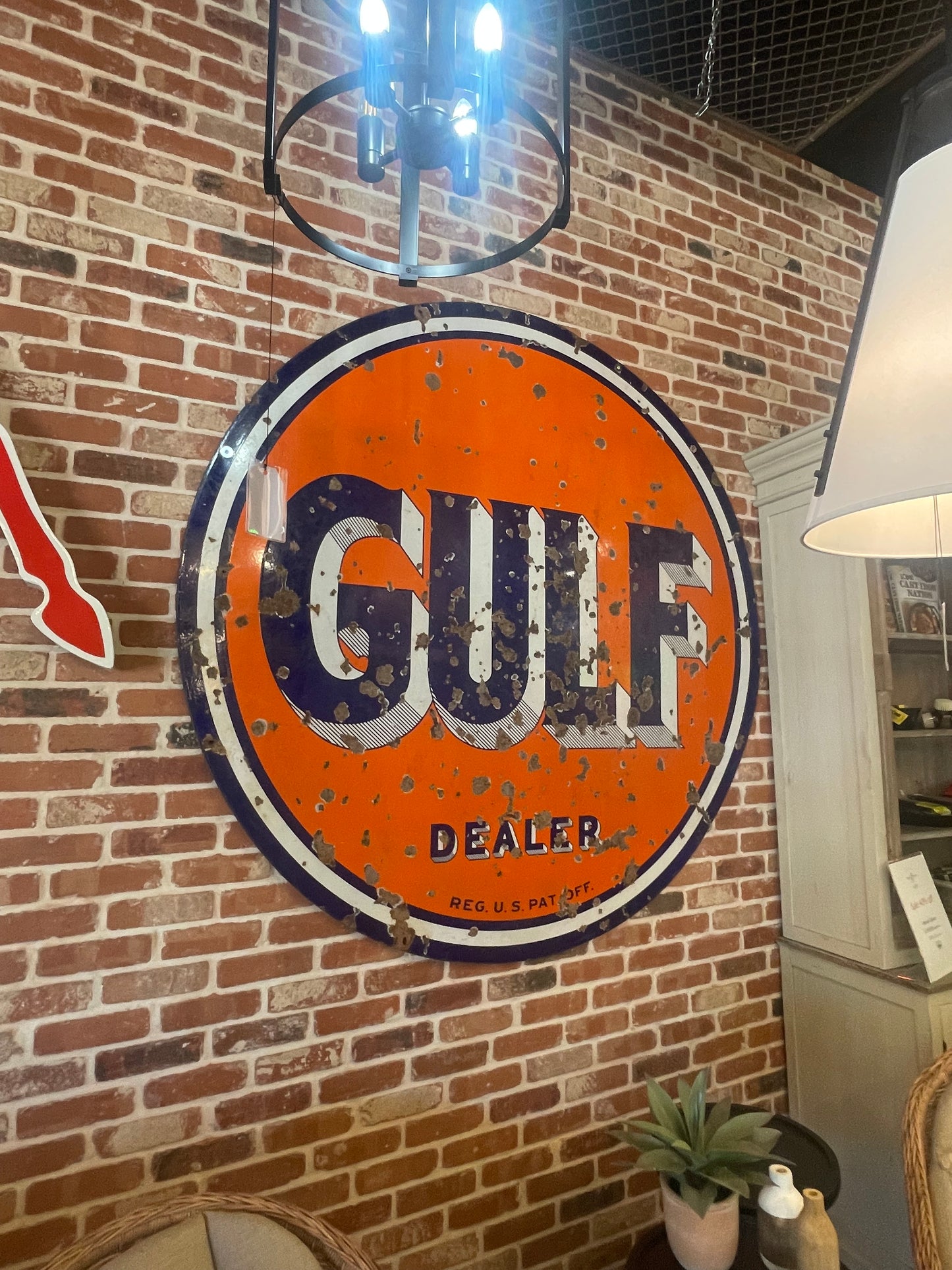 Large Round Gulf Dealer Metal Sign