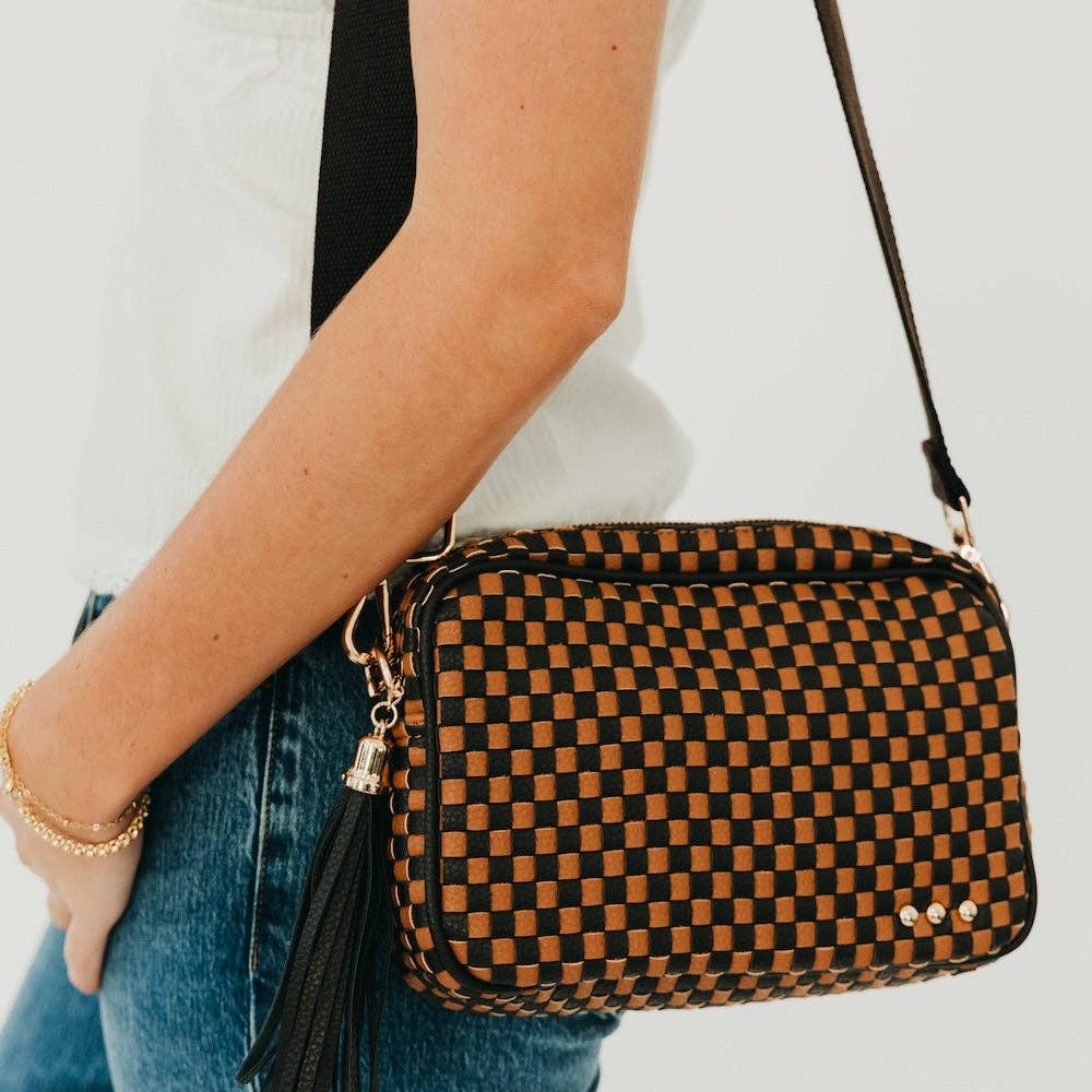 Woven Willow Camera Crossbody Bag: Checkered Coffee