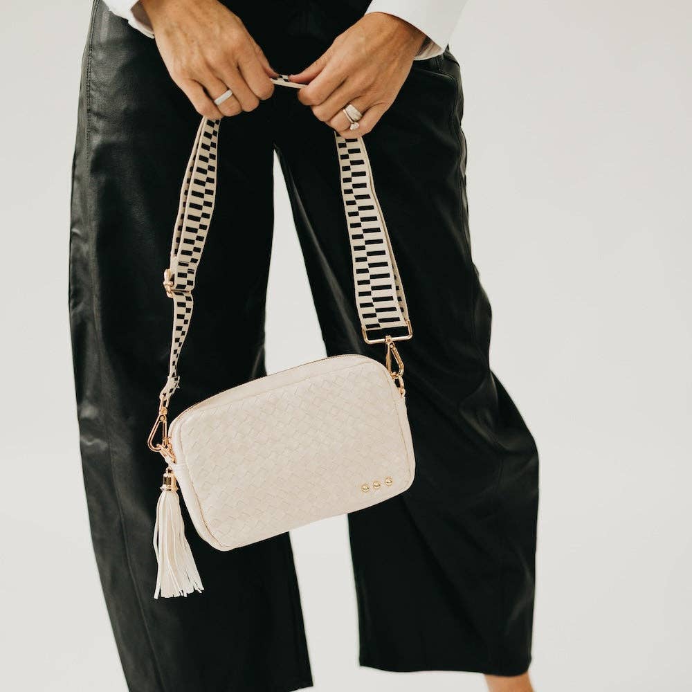 Woven Willow Camera Crossbody Bag: Checkered Coffee