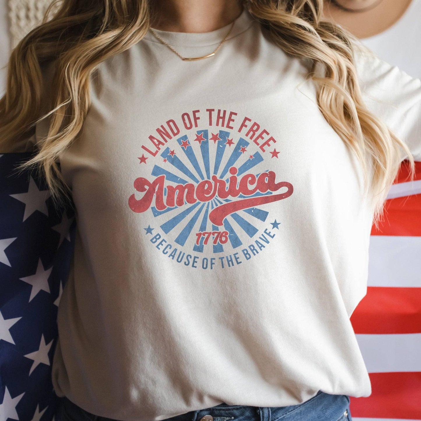 Retro Land of the Free Patriotic T-Shirt: Heather White / XLarge