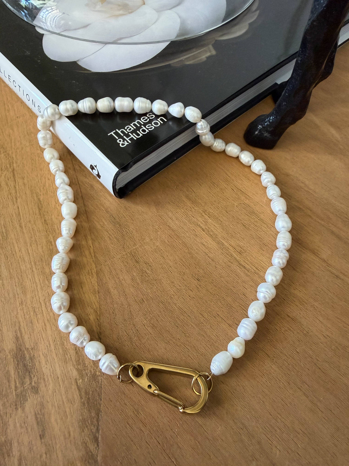 BEACH WALK PEARL NECKLACE