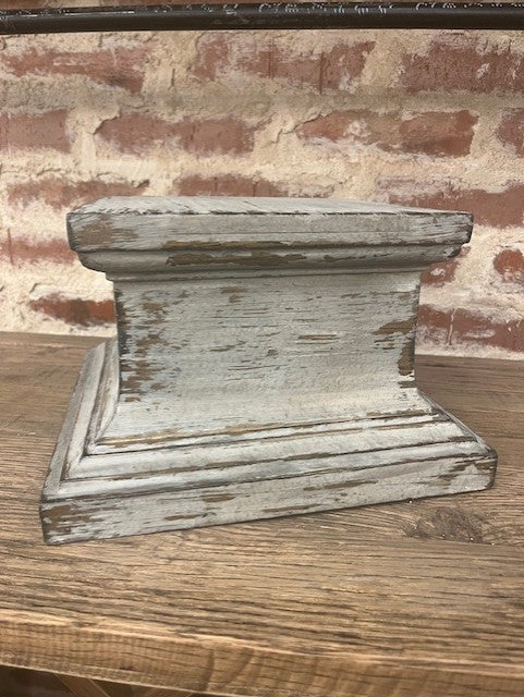 Ricky Lamp Pedestal