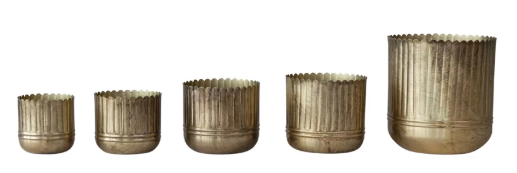 Metal Ribbed Planter with Scalloped Rim