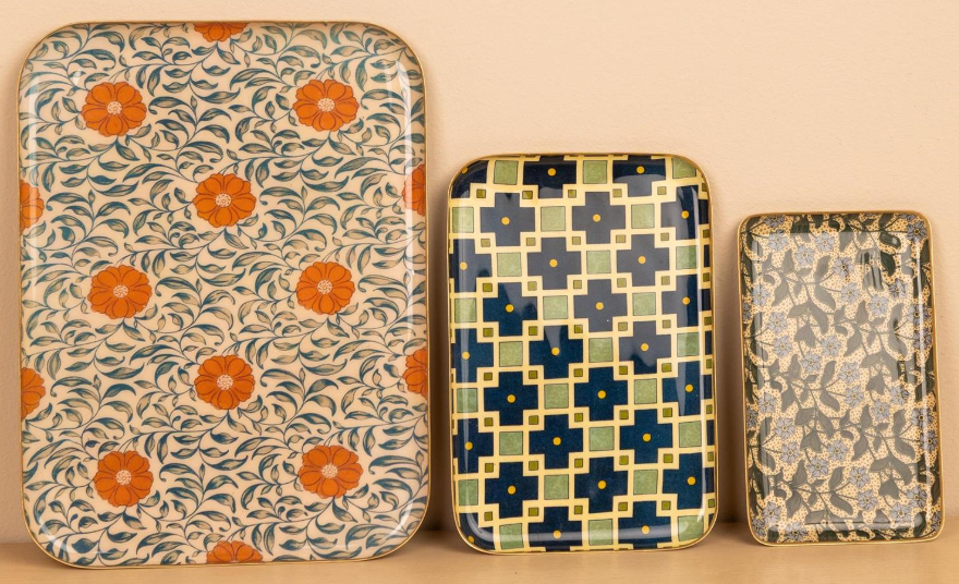 Pattern Play Decorative Iron Tray