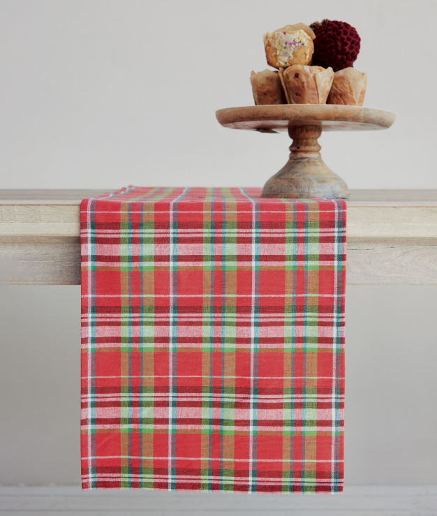 Woven Cotton Table Runner with Tartan Plaid Pattern