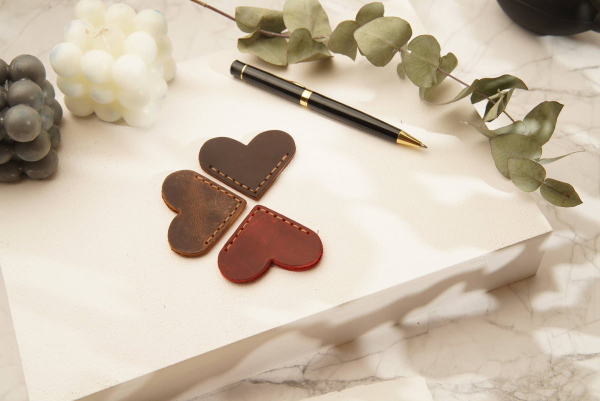 Leather Heart Bookmark Dark Brown / Heart Shaped
