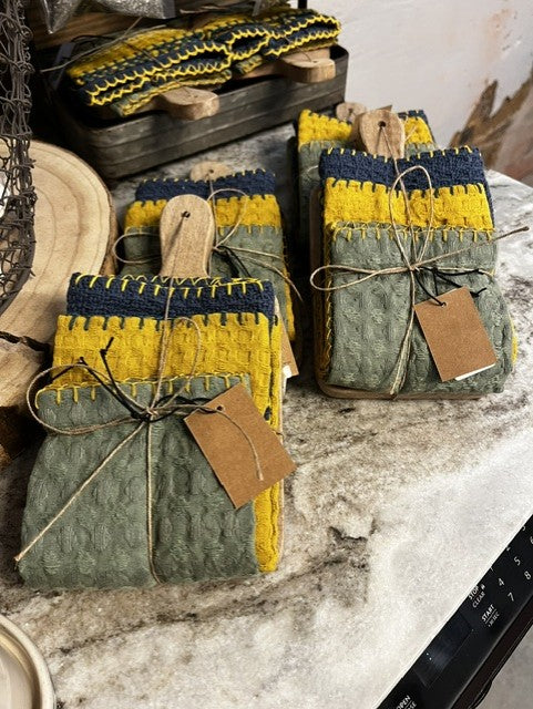 Cotton Waffle Weave Dish Cloths w/ Cheese/Cutting Board,