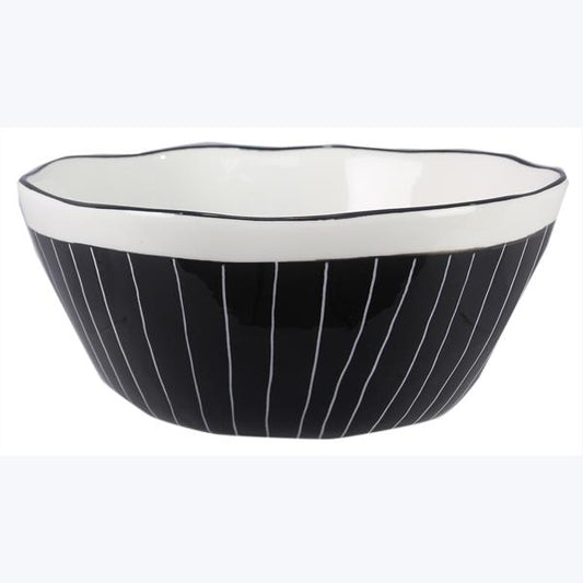 STONEWARE BLACK AND WHITE SERVING BOWL