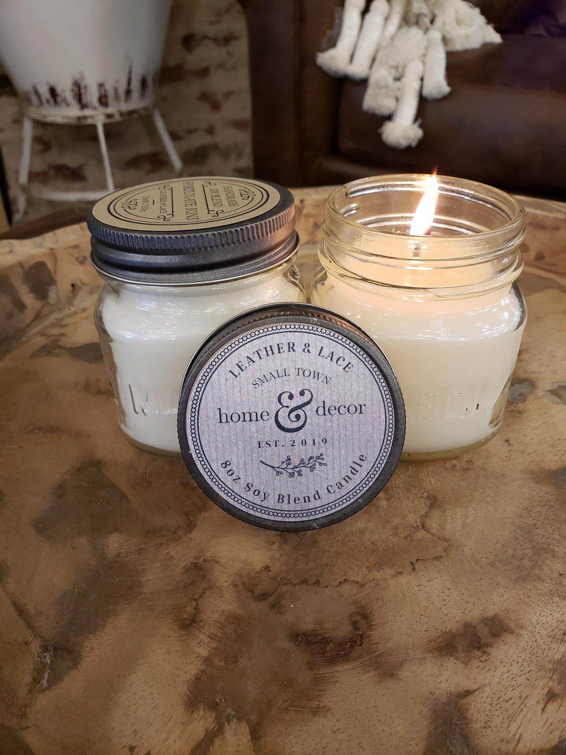 LEATHER & LACE scented candle