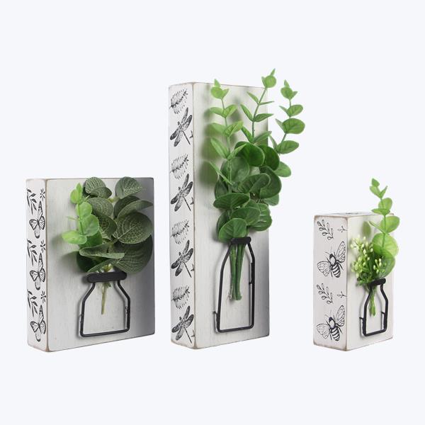 Hanging Plants in Pots
