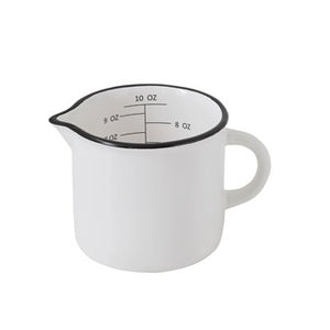 Measurement Stoneware Pitchers
